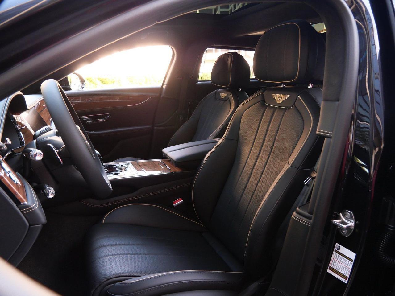 2026 Bentley Flying Spur V8 Lawrence KS