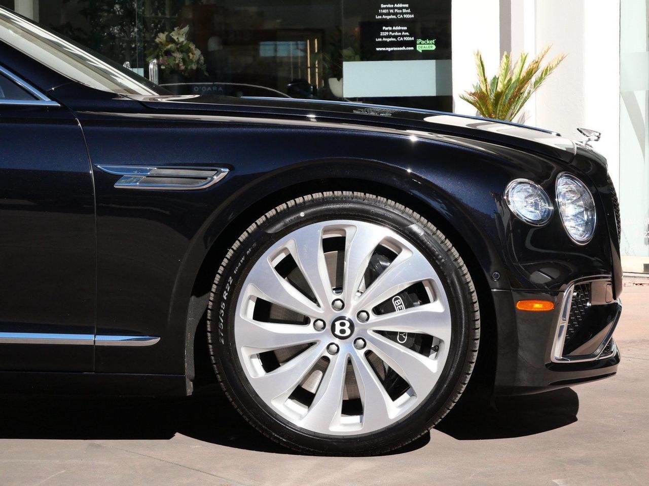 2026 Bentley Flying Spur V8 Lawrence KS