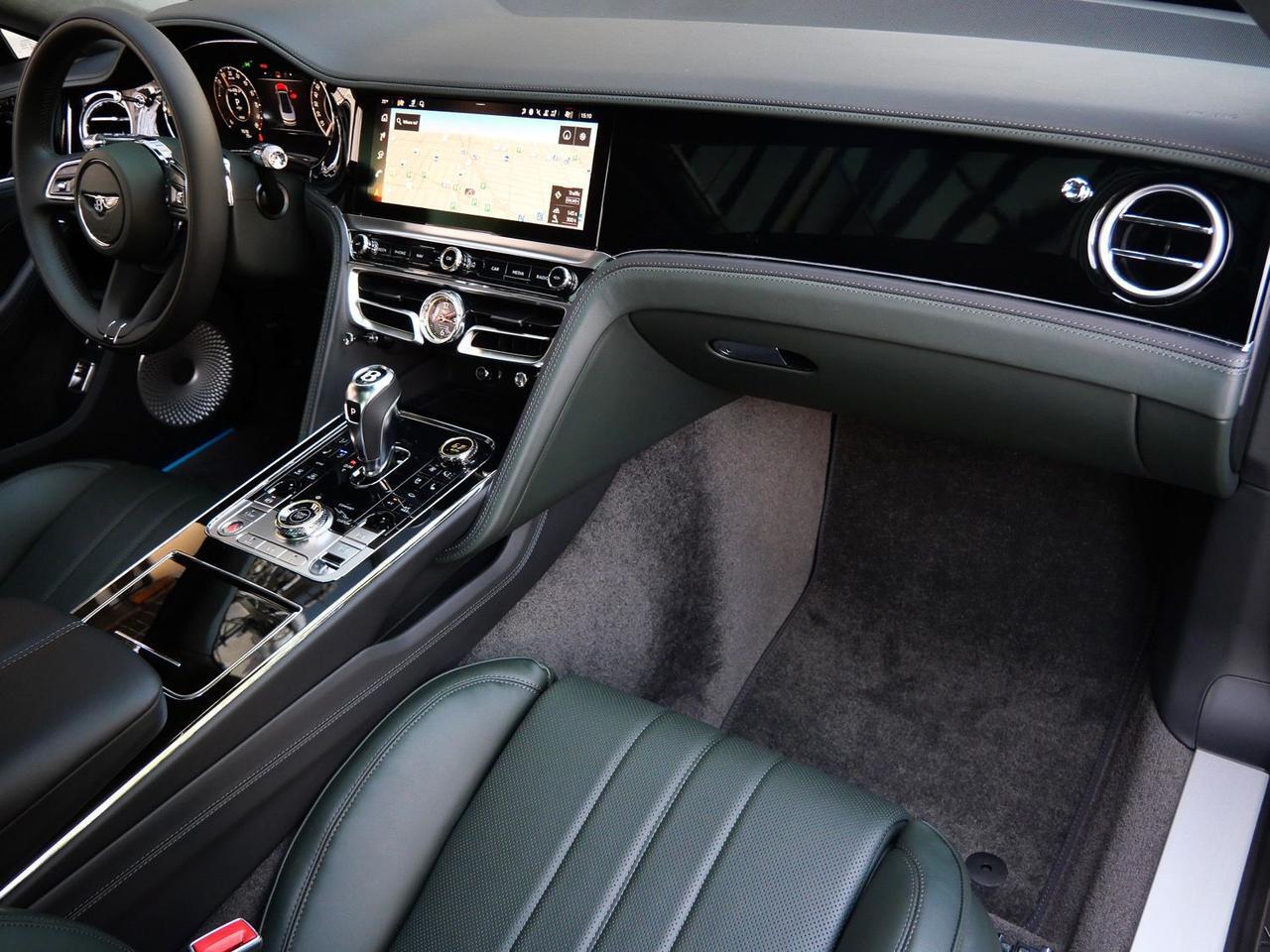 2026 Bentley Flying Spur V8 Lawrence KS