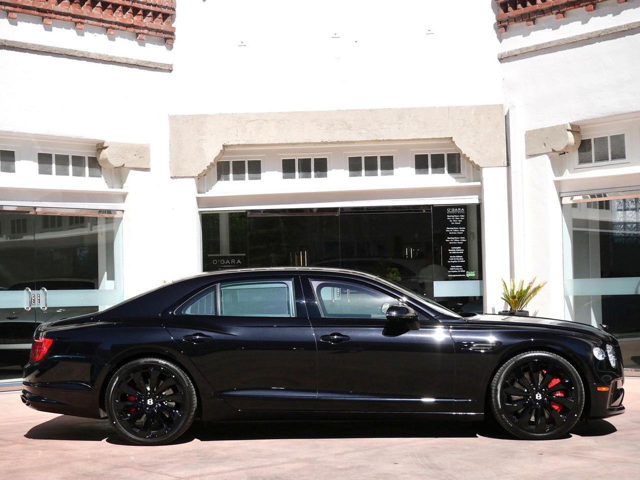 2026 Bentley Flying Spur V8 Lawrence KS