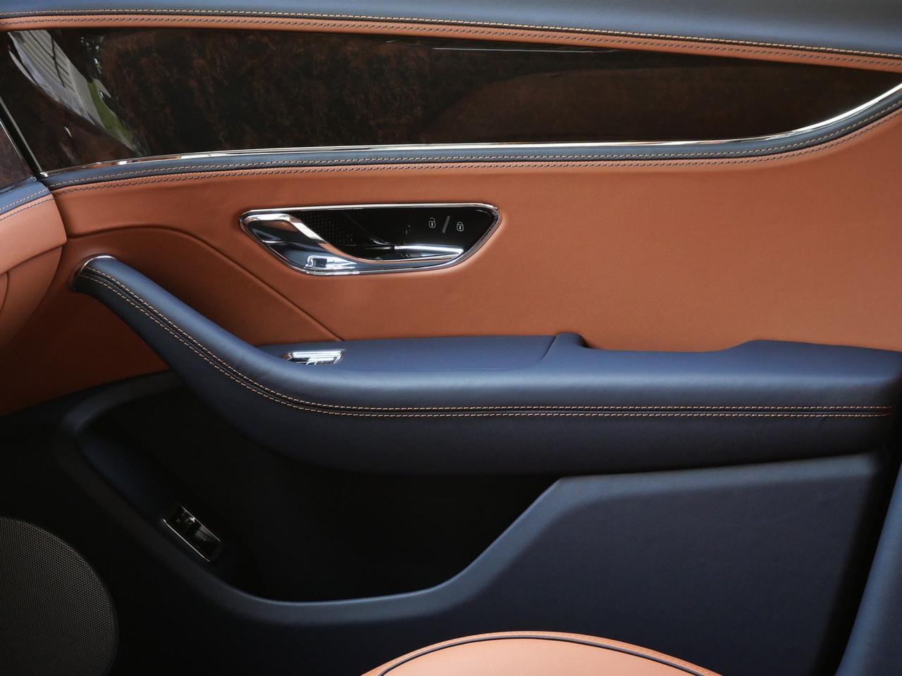 2026 Bentley Flying Spur V8 Lawrence KS