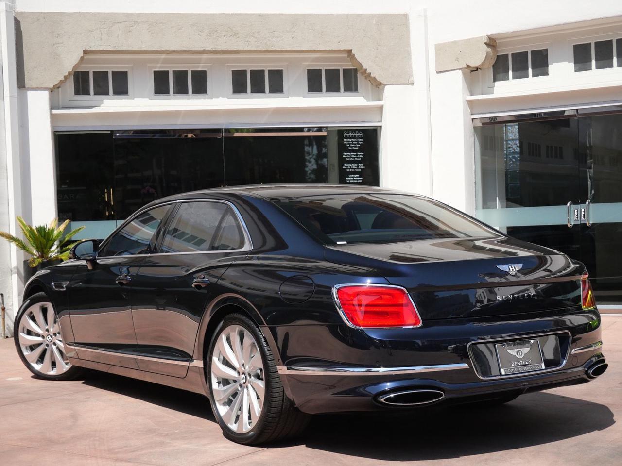2026 Bentley Flying Spur V8 Lawrence KS