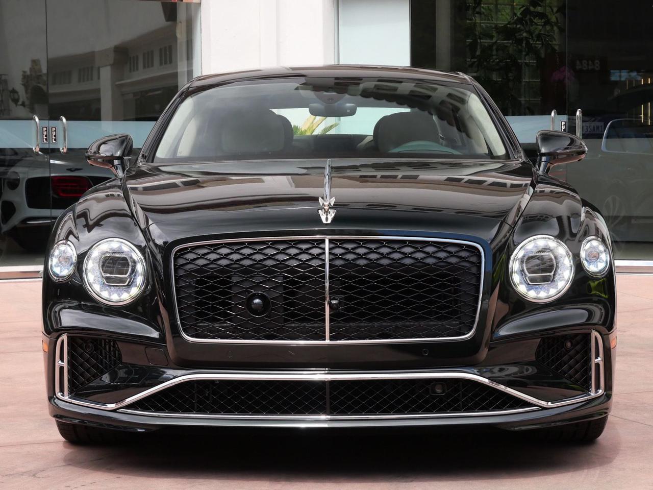 2026 Bentley Flying Spur V8 Lawrence KS