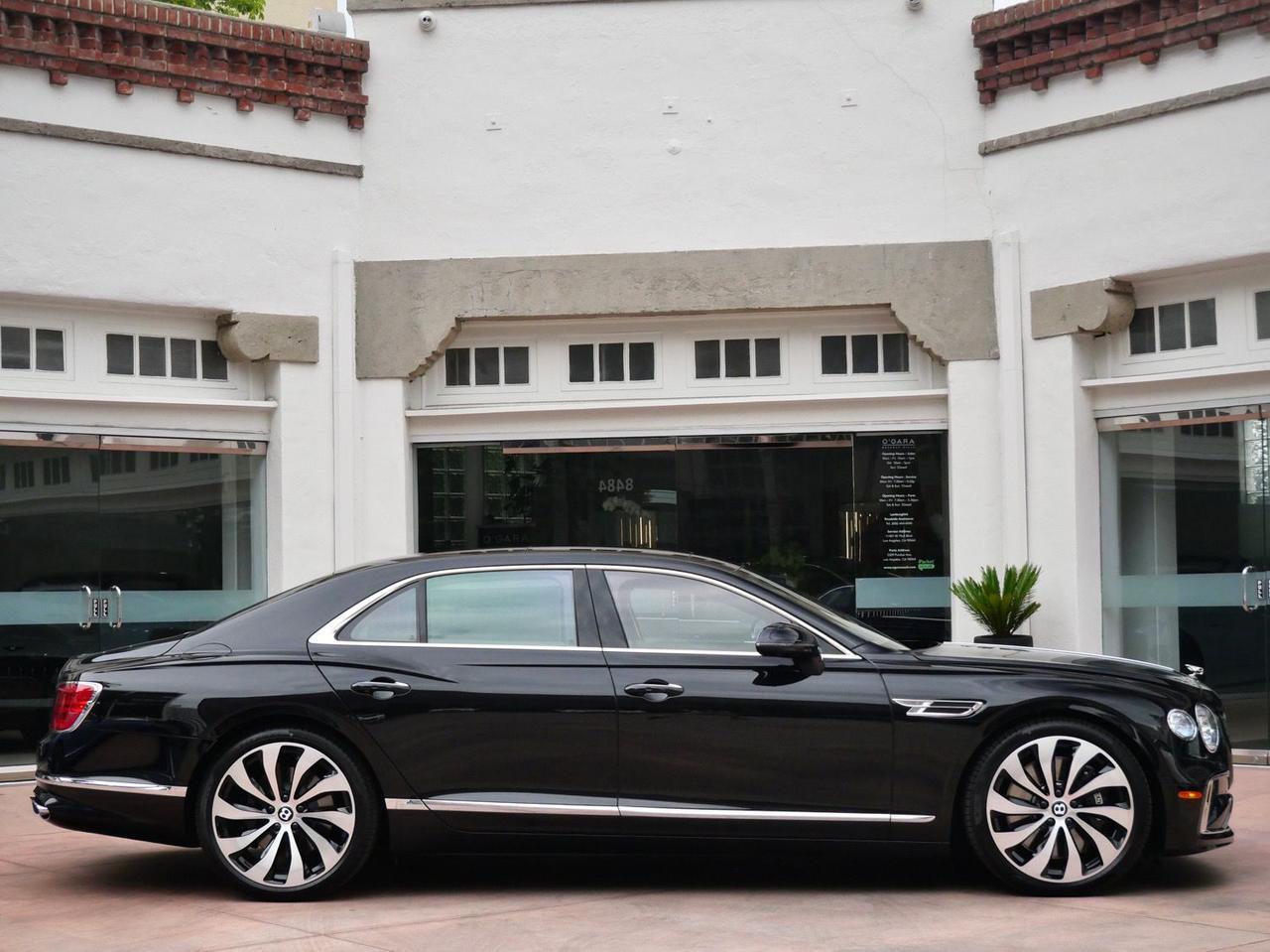 2026 Bentley Flying Spur V8 Lawrence KS