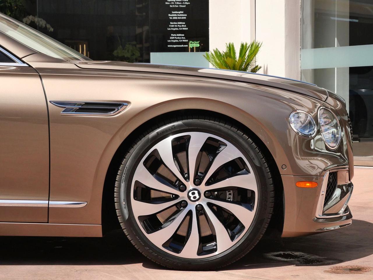 2026 Bentley Flying Spur V8 Lawrence KS