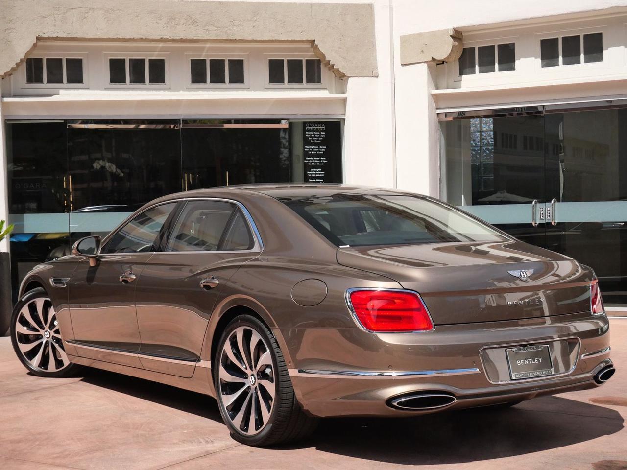 2026 Bentley Flying Spur V8 Lawrence KS