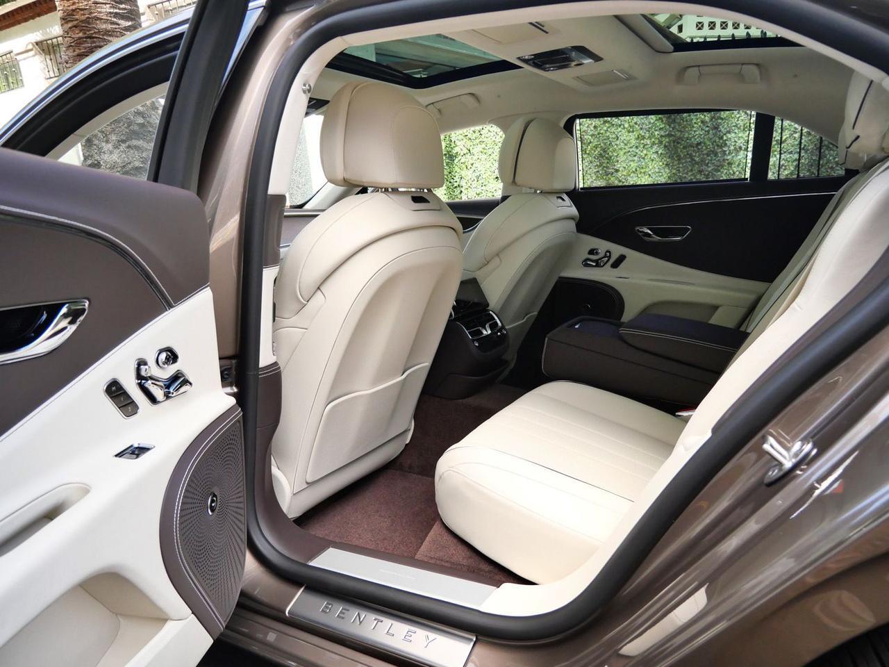 2026 Bentley Flying Spur V8 Lawrence KS