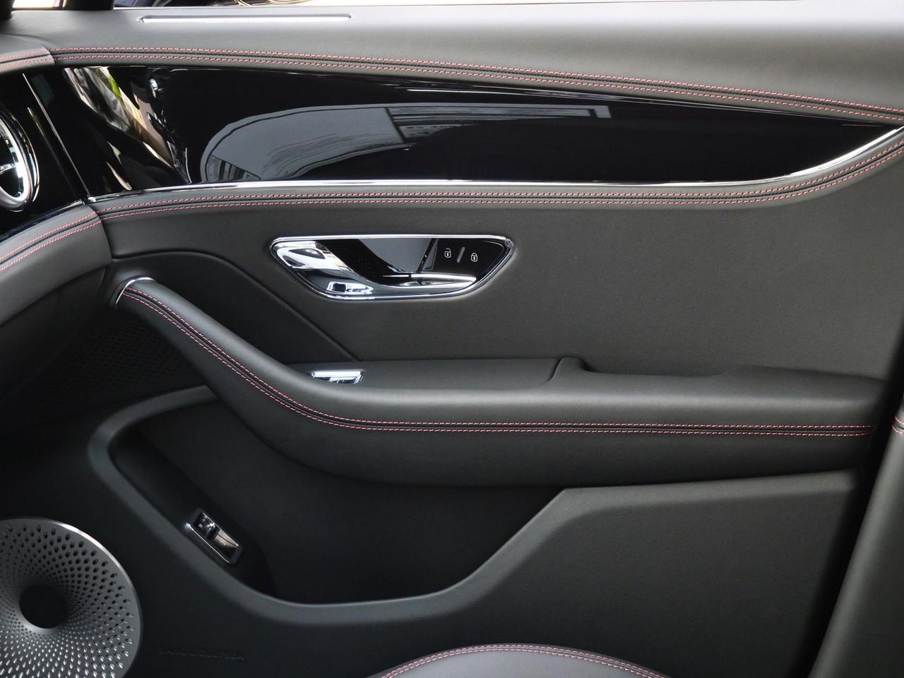 2026 Bentley Flying Spur V8 Lawrence KS