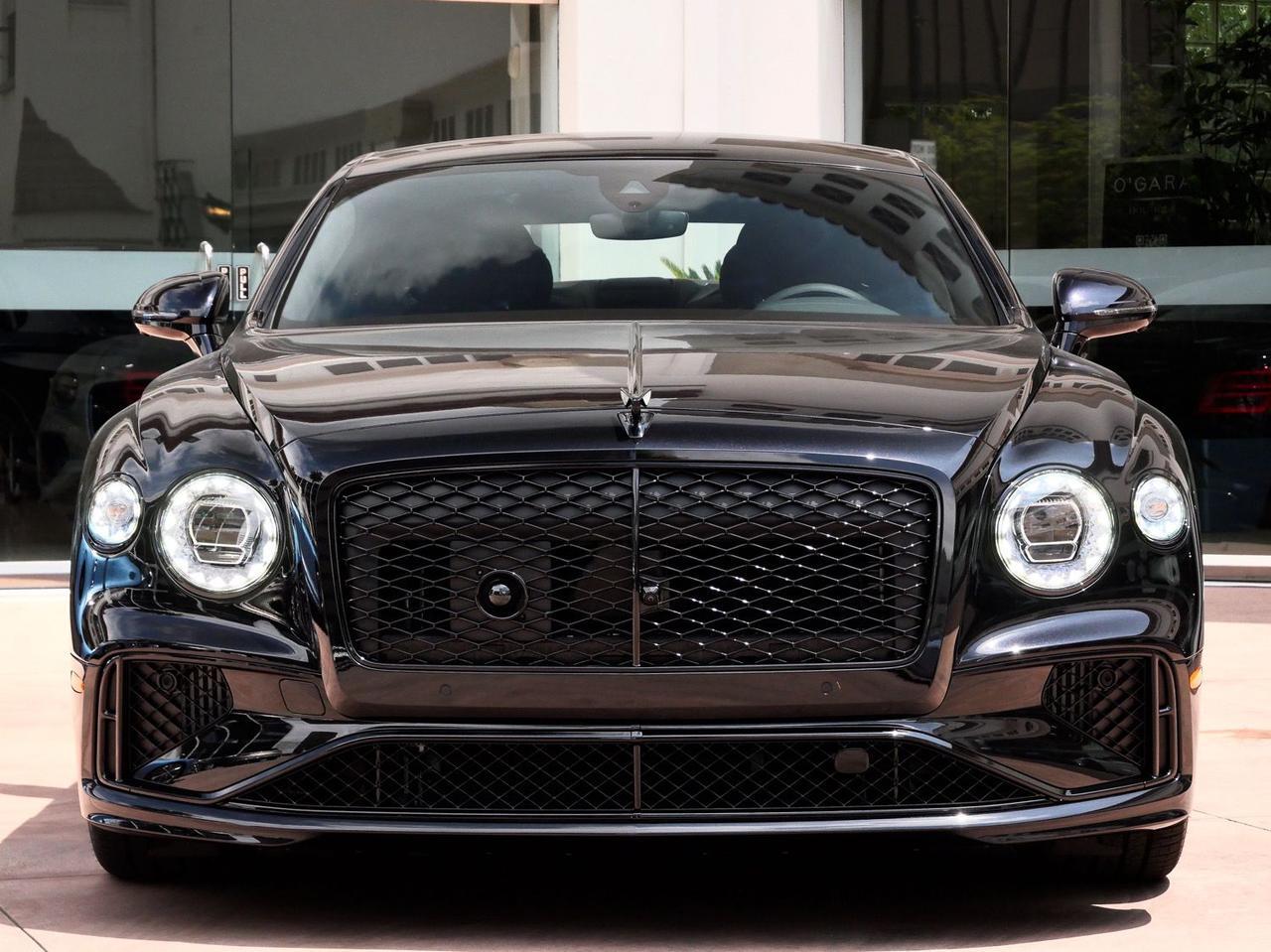 2026 Bentley Flying Spur V8 Lawrence KS