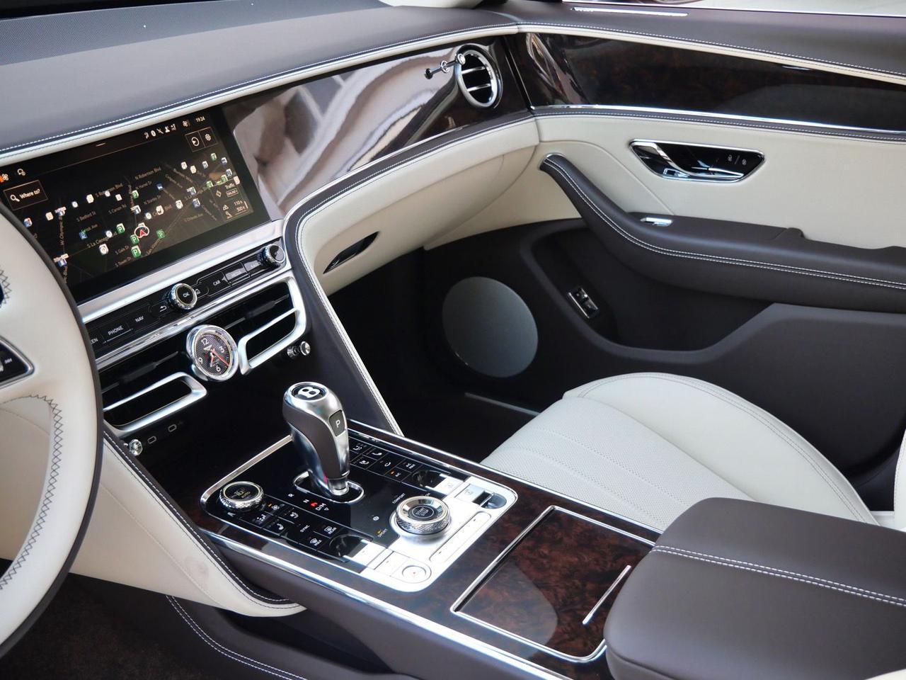 2026 Bentley Flying Spur V8 Lawrence KS