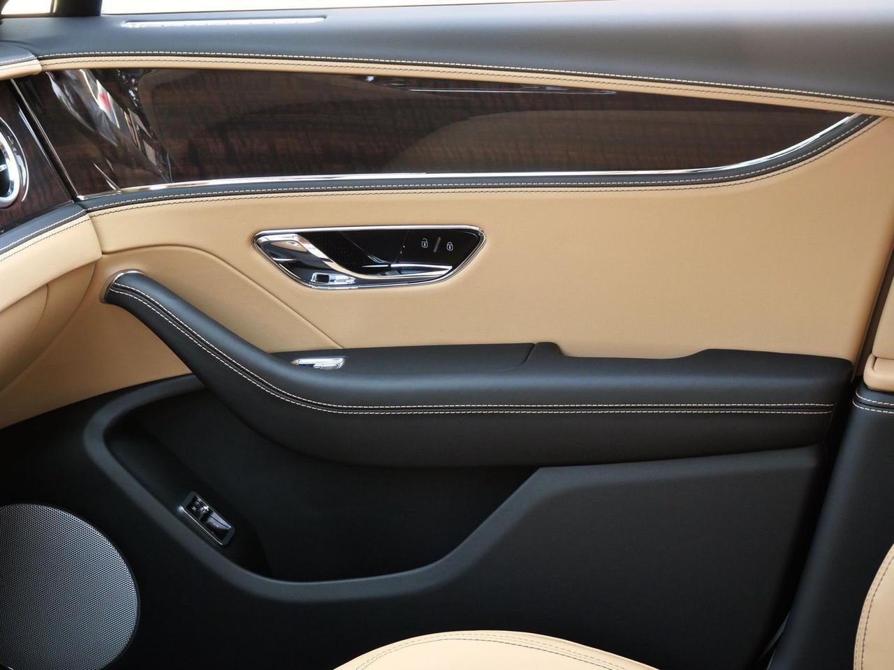 2026 Bentley Flying Spur V8 Lawrence KS