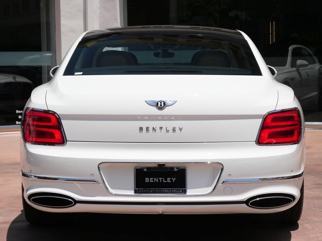 2026 Bentley Flying Spur V8 Lawrence KS
