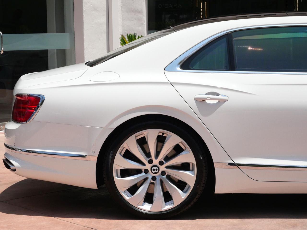 2026 Bentley Flying Spur V8 Lawrence KS
