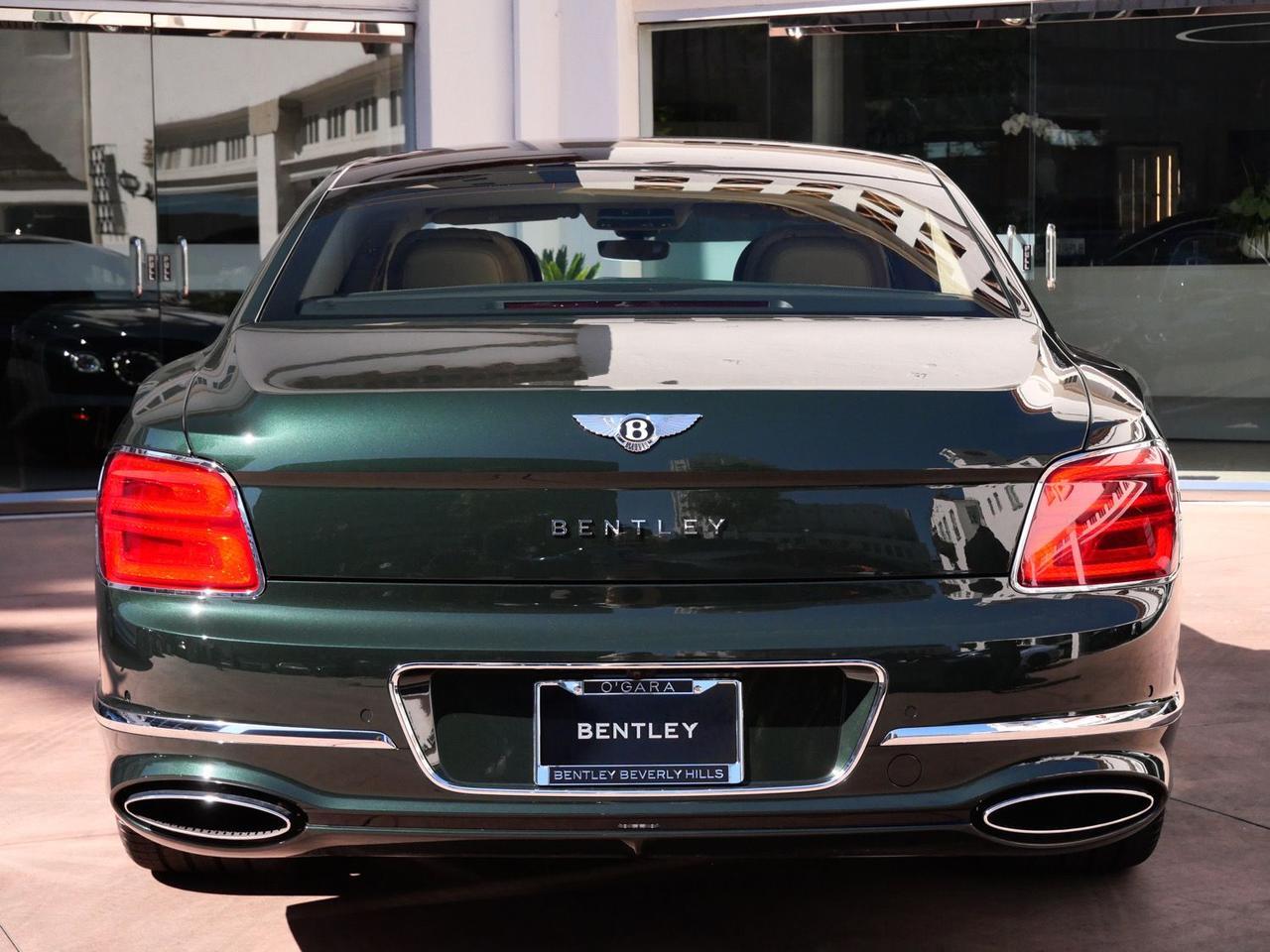 2026 Bentley Flying Spur V8 Lawrence KS