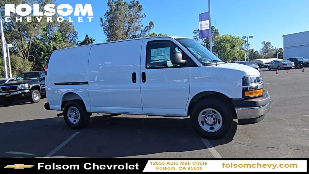 2026 Chevrolet Express 2500 Work Van 2026 Chevrolet Express 2500 Work Van