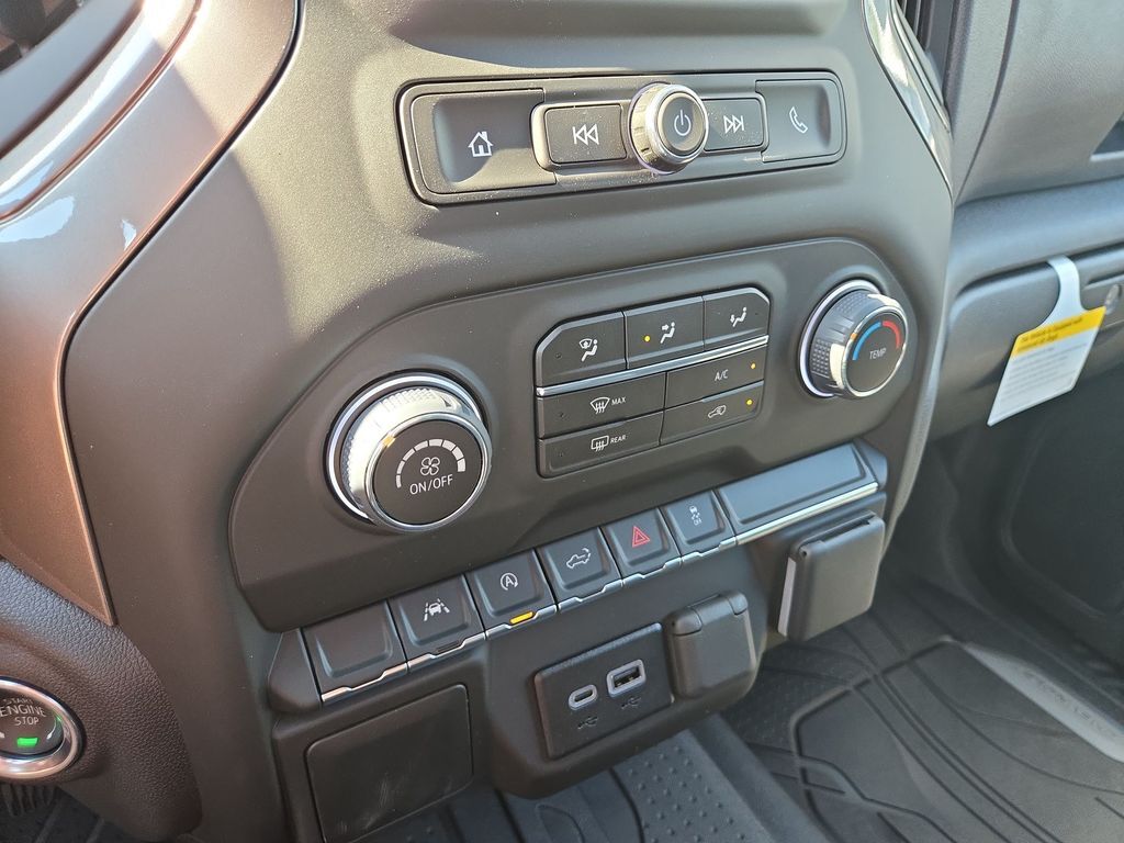 2026 Chevrolet Silverado 1500 Custom 2026 Chevrolet Silverado 1500 Custom