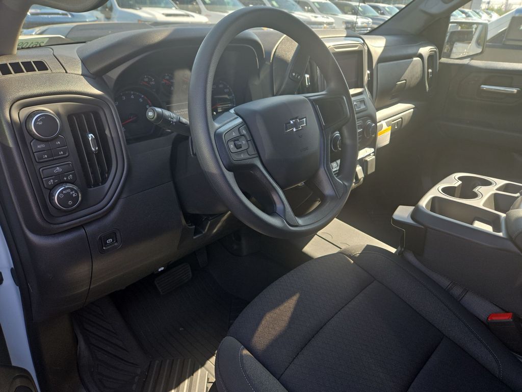 2026 Chevrolet Silverado 1500 Custom Trail Boss 2026 Chevrolet Silverado 1500 Custom Trail Boss