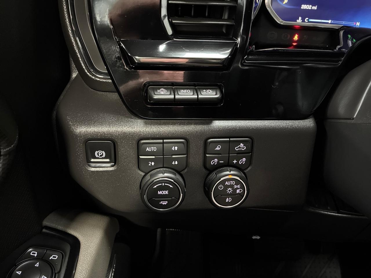 2026 Chevrolet Silverado 1500 ZR2, 6.2L, Active Exhaust, Sunroof Houston TX 2026 Chevrolet Silverado 1500 ZR2, 6.2L, Active Exhaust, Sunroof Houston TX