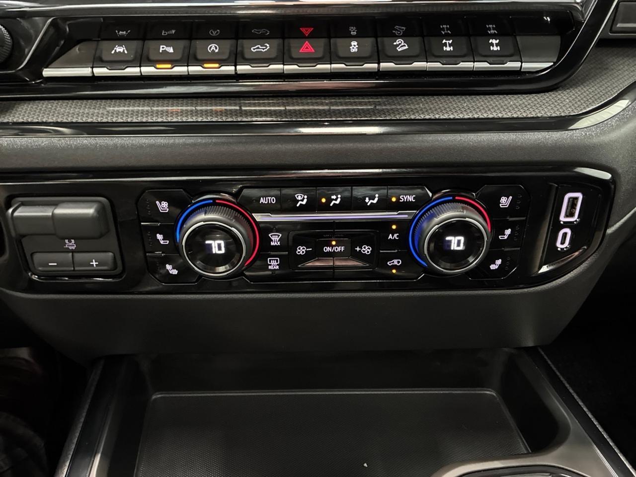 2026 Chevrolet Silverado 1500 ZR2, 6.2L, Active Exhaust, Sunroof Houston TX 2026 Chevrolet Silverado 1500 ZR2, 6.2L, Active Exhaust, Sunroof Houston TX