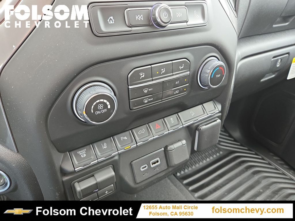 2026 Chevrolet Silverado 2500HD Custom 2026 Chevrolet Silverado 2500HD Custom