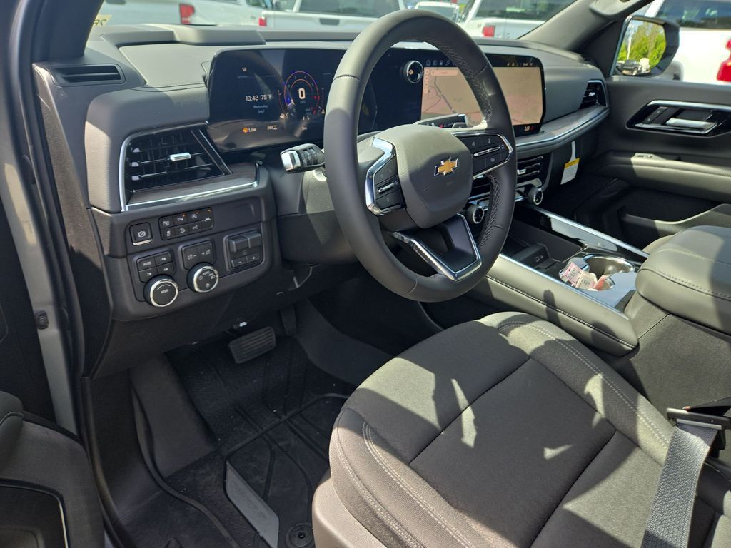 2026 Chevrolet Suburban LS 2026 Chevrolet Suburban LS