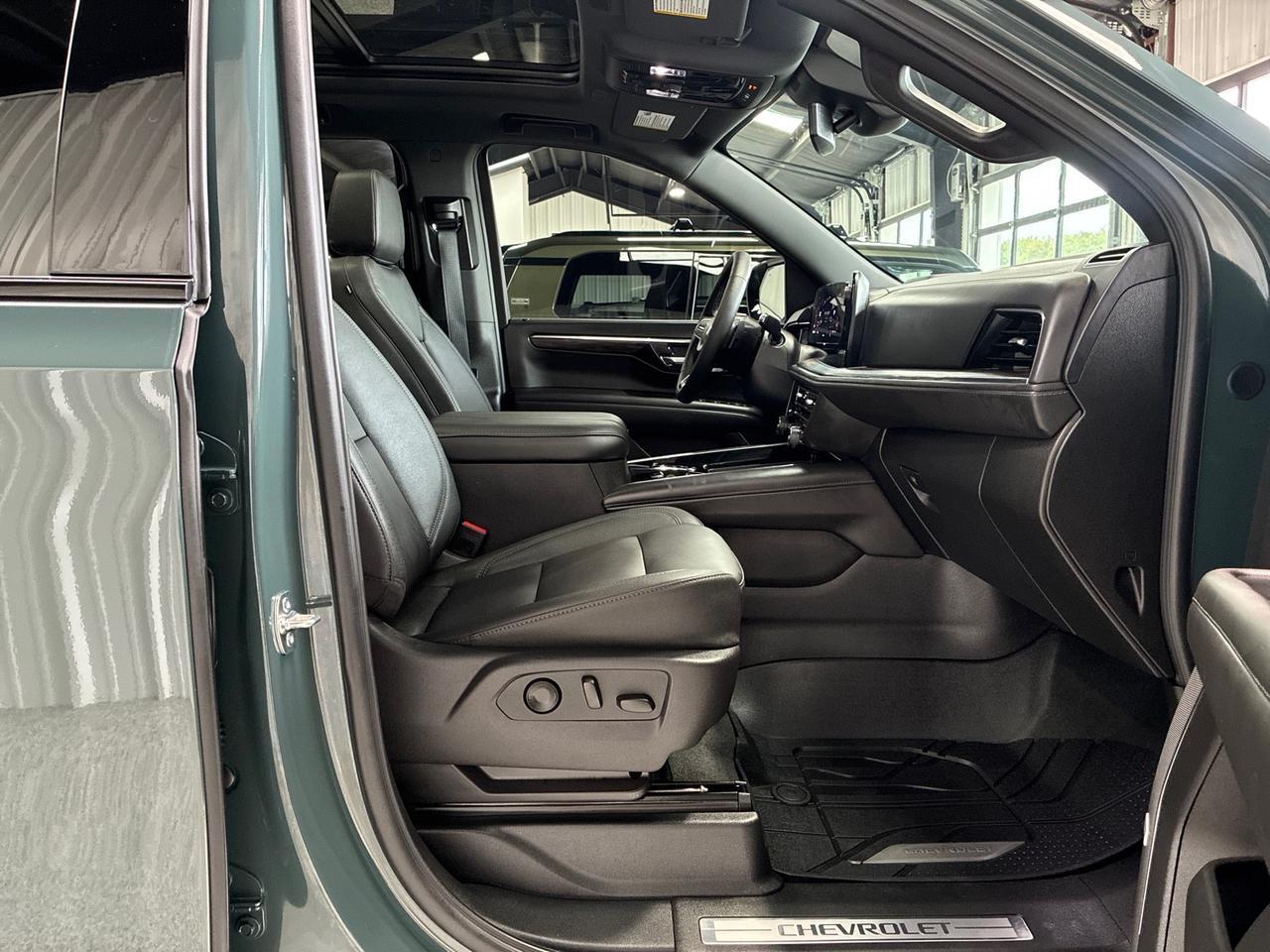 2026 Chevrolet Tahoe Z71, Comfort Pkg, Pano Roof, Buckets, All-Weather Floor Liners, Max Tow, Illuminated Liftgate Sill Houston TX 2026 Chevrolet Tahoe Z71, Comfort Pkg, Pano Roof, Buckets, All-Weather Floor Liners, Max Tow, Illuminated Liftgate Sill Houston TX