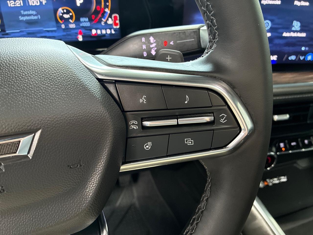 2026 Chevrolet Tahoe Z71, Comfort Pkg, Pano Roof, Buckets, All-Weather Floor Liners, Max Tow, Illuminated Liftgate Sill Houston TX 2026 Chevrolet Tahoe Z71, Comfort Pkg, Pano Roof, Buckets, All-Weather Floor Liners, Max Tow, Illuminated Liftgate Sill Houston TX