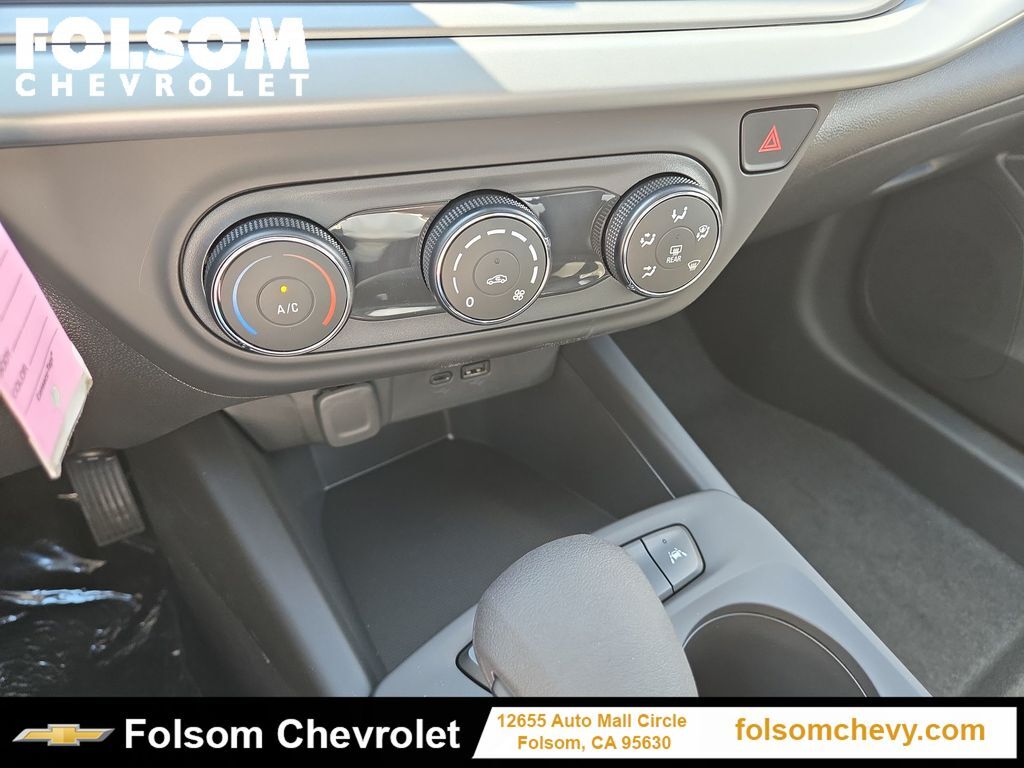 2026 Chevrolet Trax LS 2026 Chevrolet Trax LS