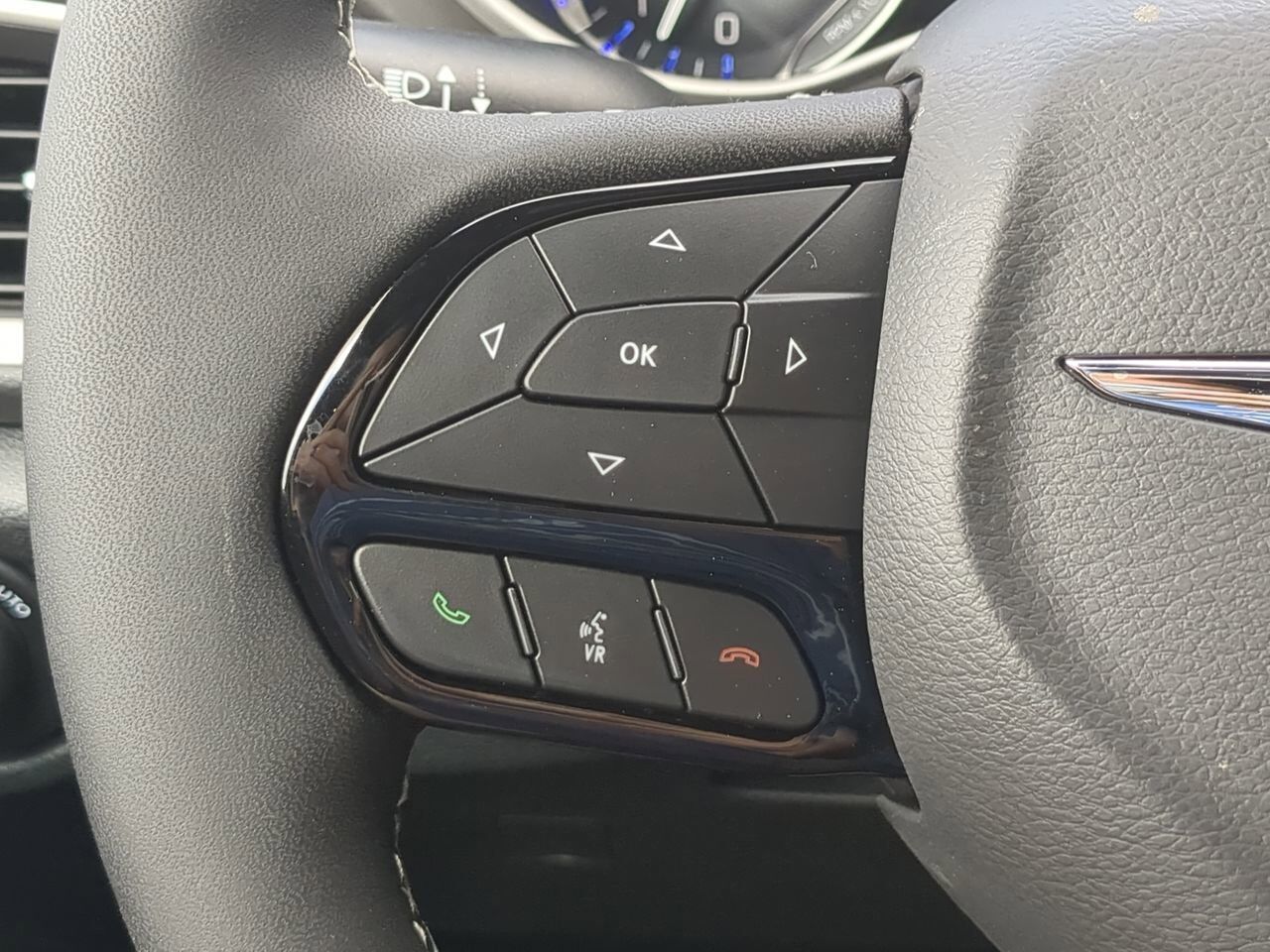 2026 Chrysler Pacifica Select Appleton WI