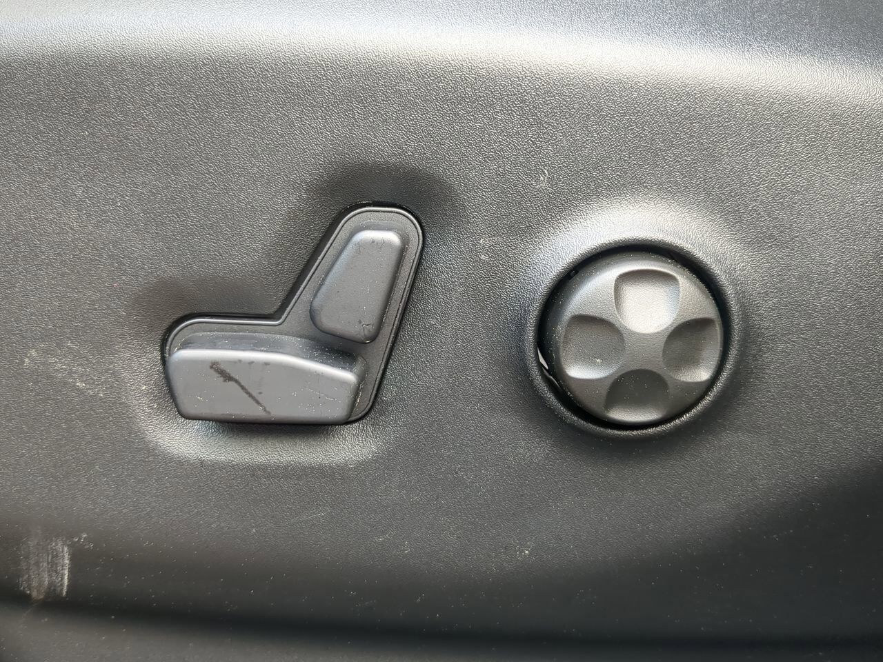 2026 Chrysler Pacifica Select Appleton WI