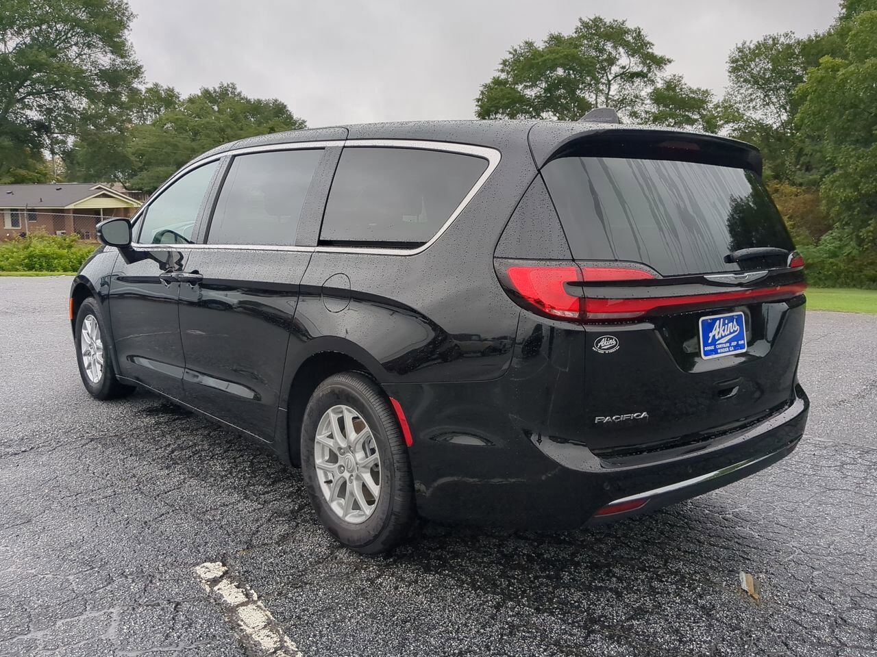 2026 Chrysler Pacifica Select Appleton WI