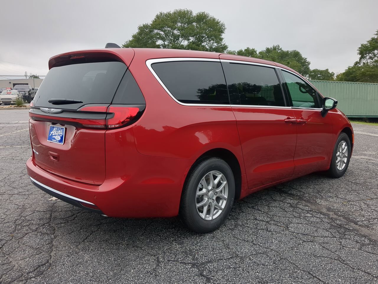2026 Chrysler Pacifica Select Appleton WI