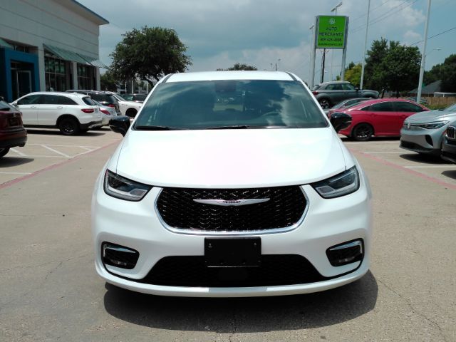 2026 Chrysler Pacifica Select 2026 Chrysler Pacifica Select