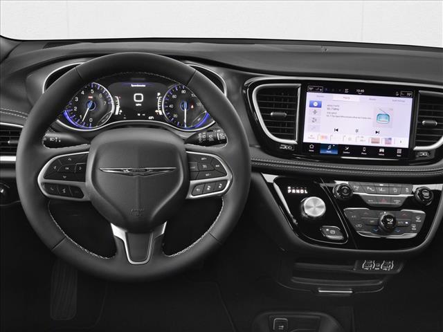 2026 Chrysler Pacifica Select Roseville CA