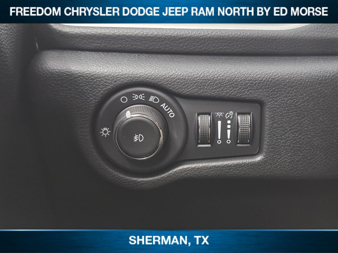 2026 Chrysler Pacifica Select Sherman TX