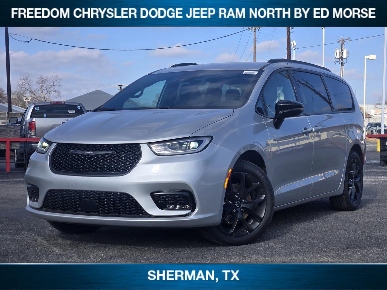 2026 Chrysler Pacifica Select Sherman TX