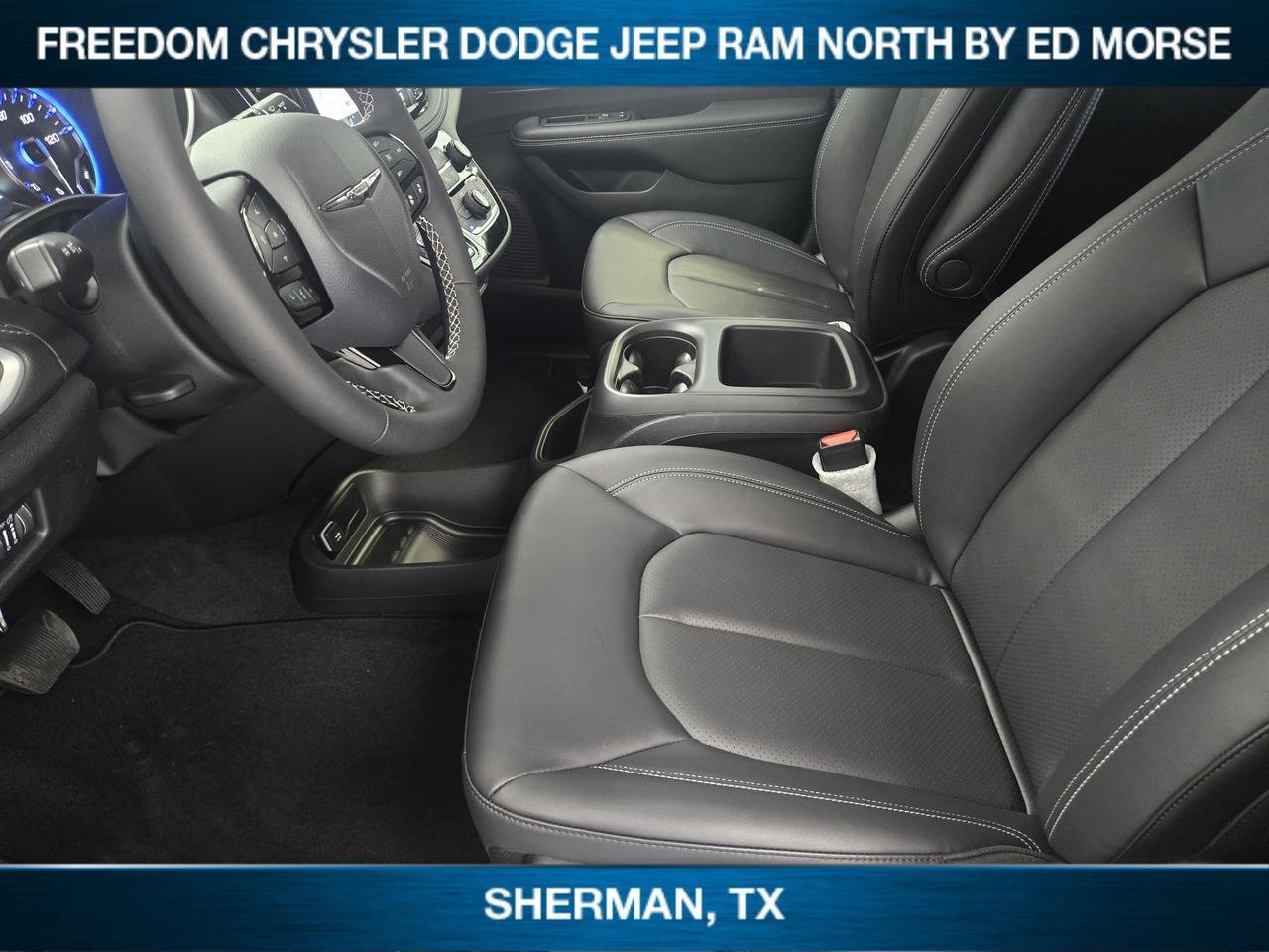 2026 Chrysler Pacifica Select Sherman TX