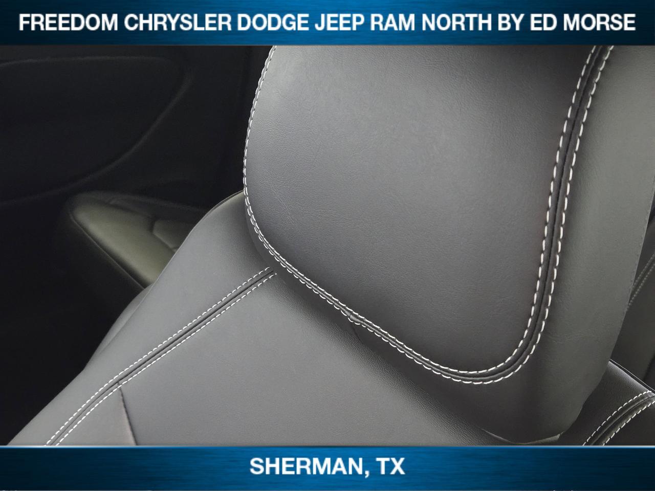 2026 Chrysler Pacifica Select Sherman TX