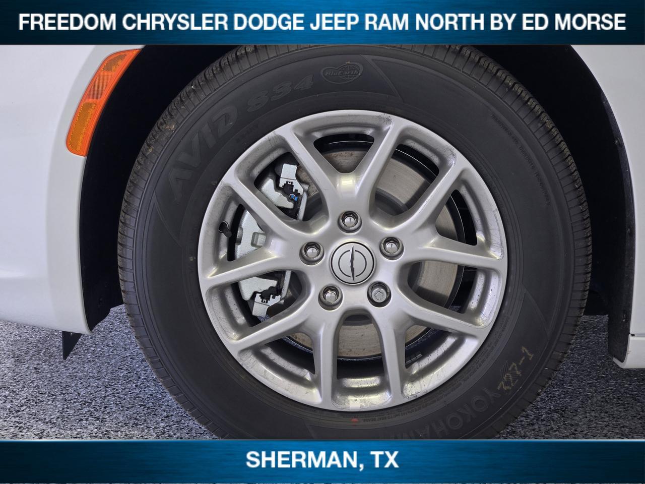 2026 Chrysler Pacifica Select Sherman TX