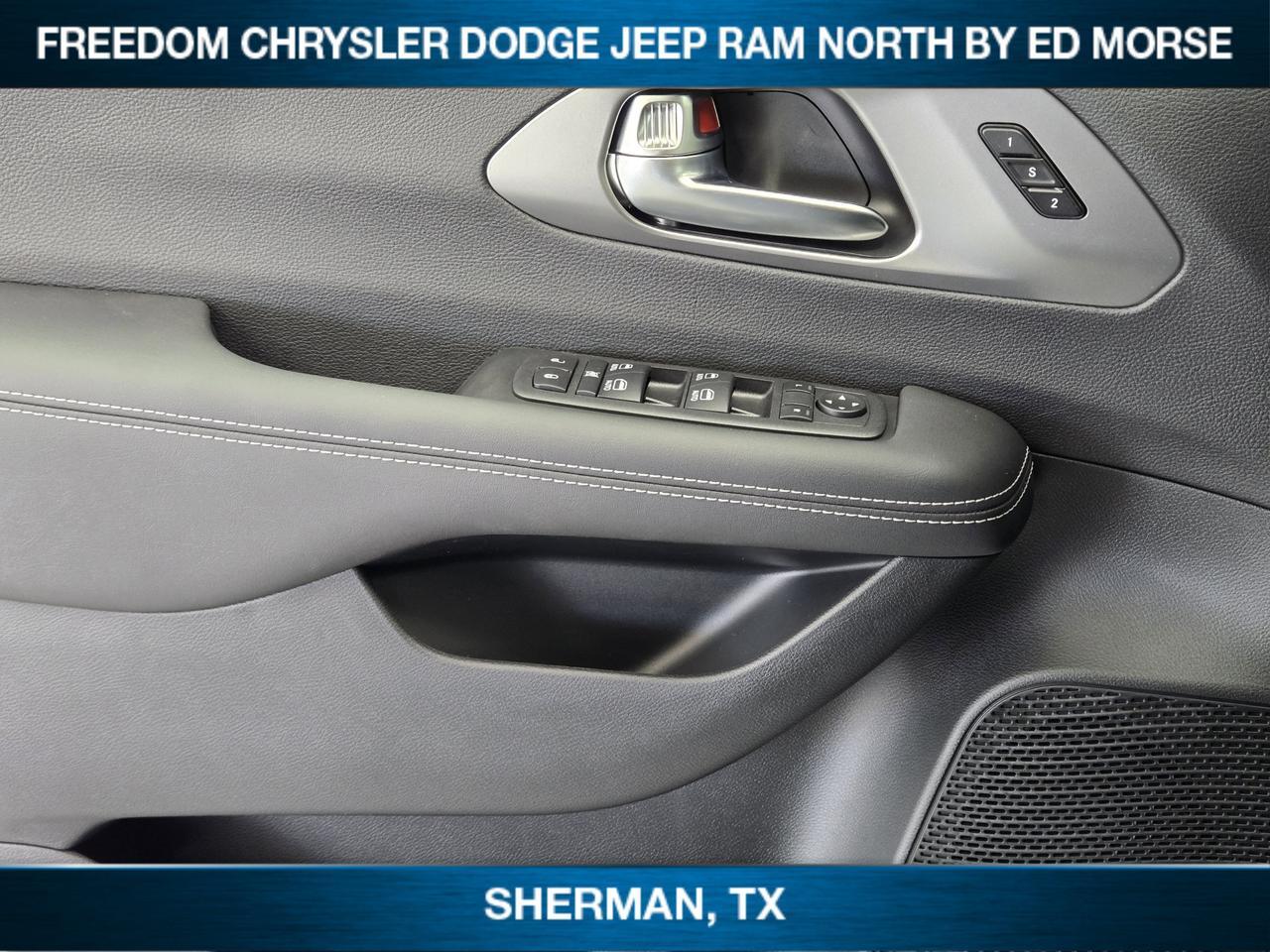 2026 Chrysler Pacifica Select Sherman TX