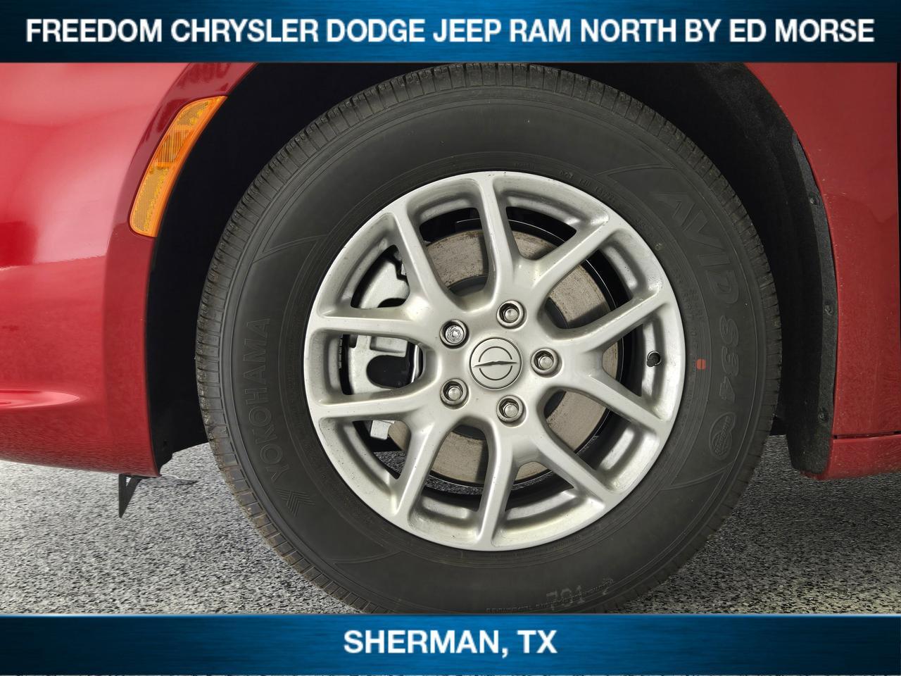 2026 Chrysler Pacifica Select Sherman TX