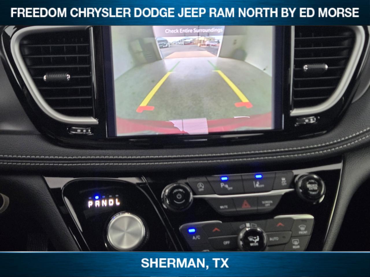 2026 Chrysler Pacifica Select Sherman TX