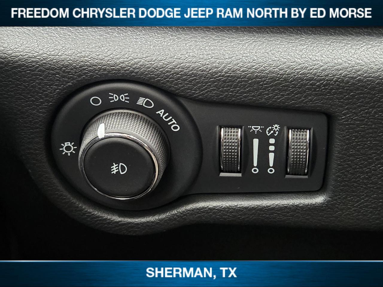 2026 Chrysler Pacifica Select Sherman TX