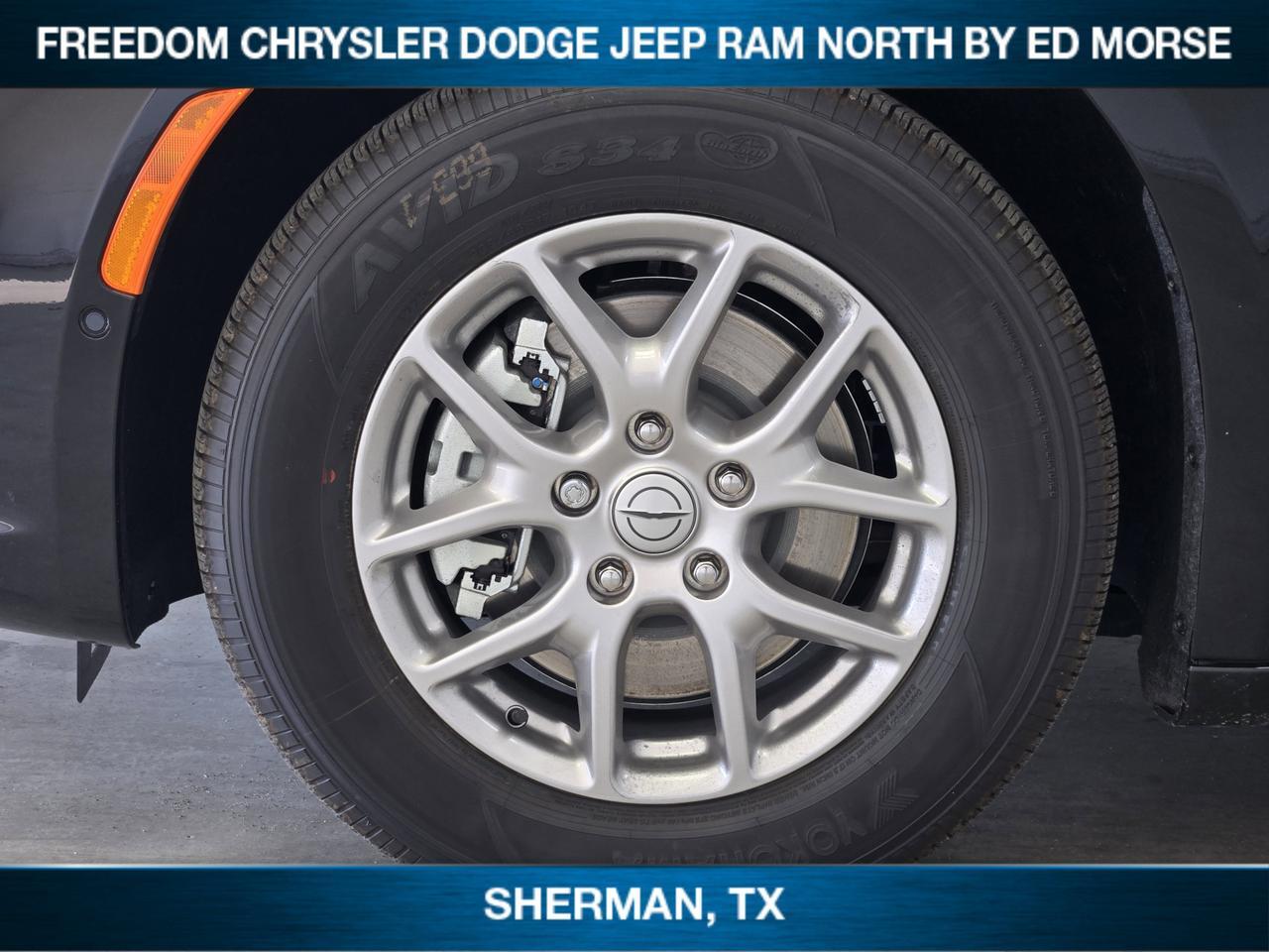2026 Chrysler Pacifica Select Sherman TX