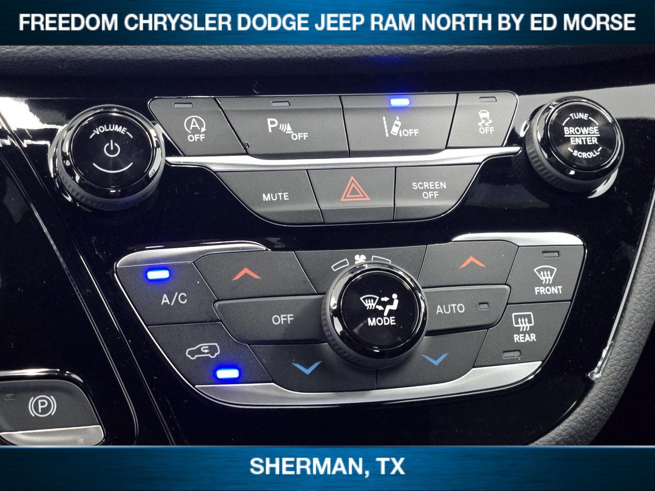 2026 Chrysler Pacifica Select Sherman TX