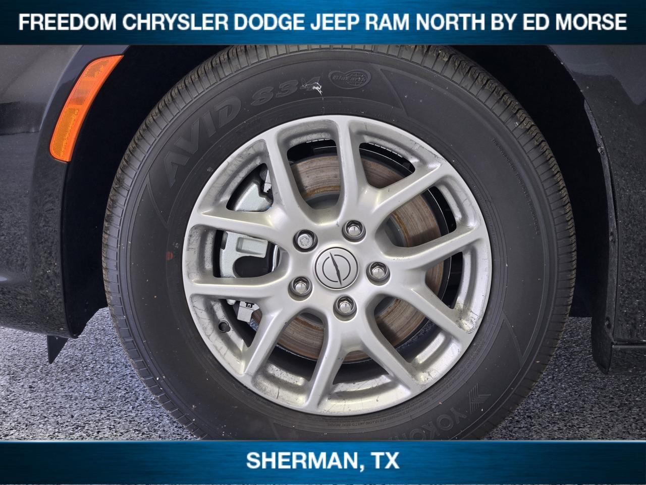 2026 Chrysler Pacifica Select Sherman TX