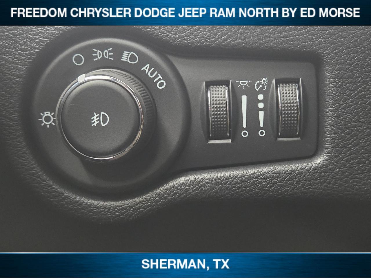 2026 Chrysler Pacifica Select Sherman TX