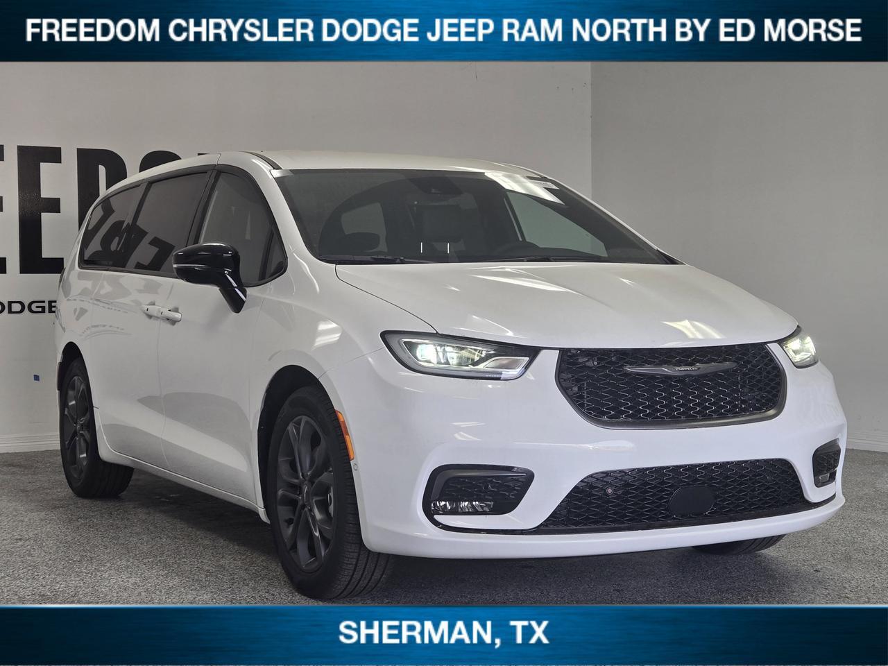 2026 Chrysler Pacifica Select Sherman TX