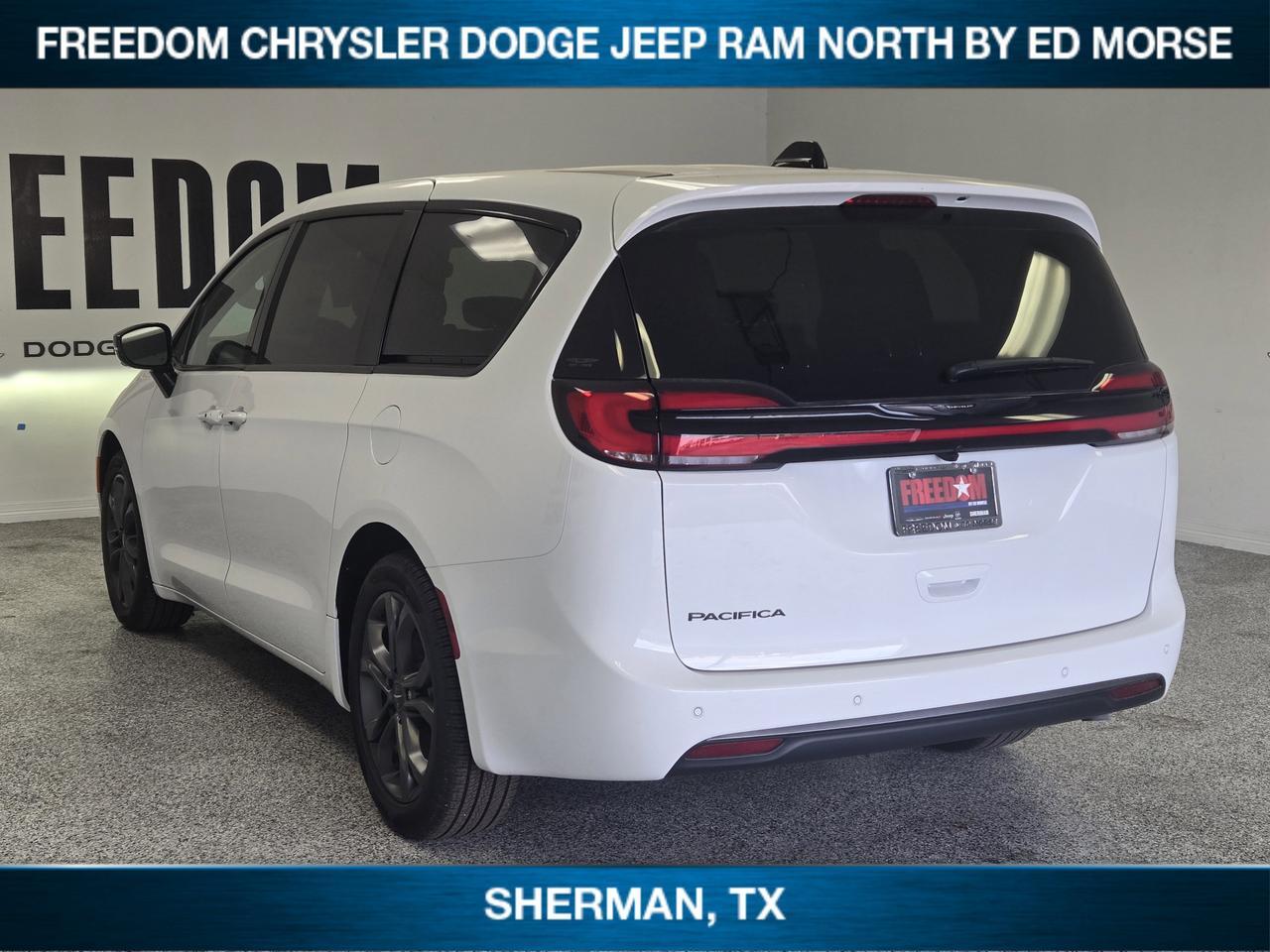 2026 Chrysler Pacifica Select Sherman TX