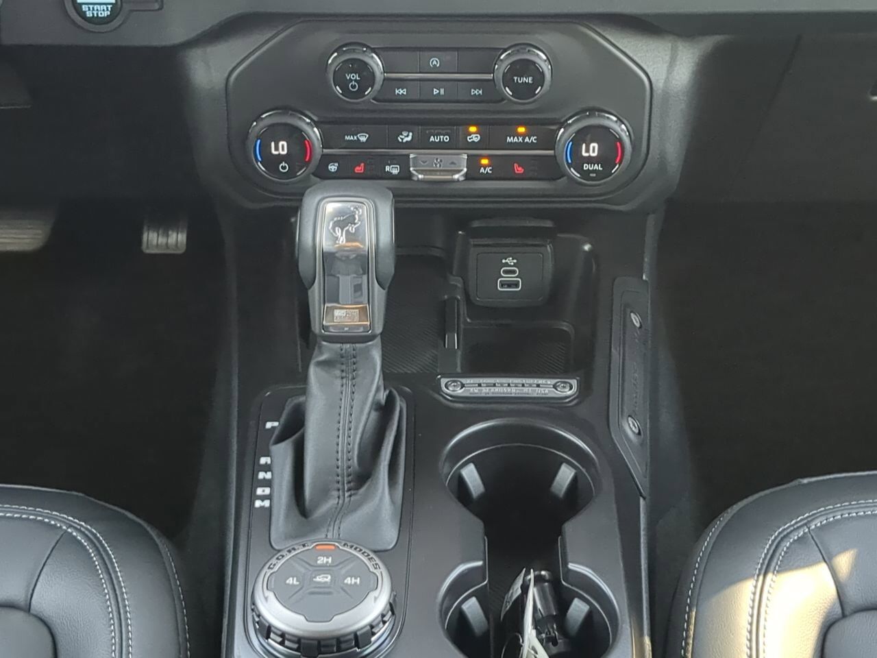 2026 Ford Bronco Outer Banks Appleton WI